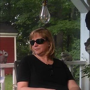 Meet your Posher, Karis